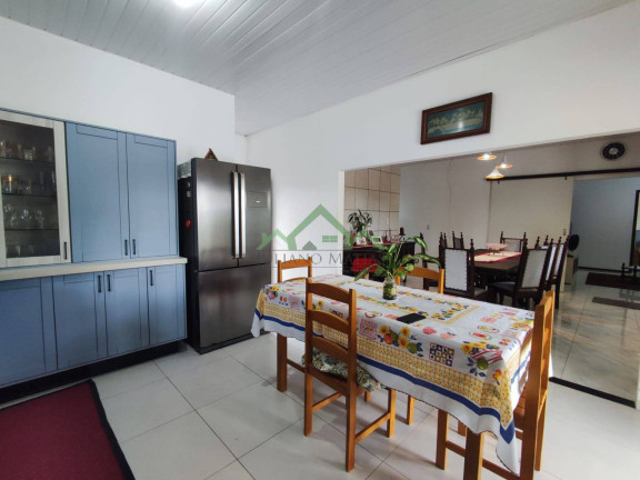 Imagem Casa com 3 Quartos à Venda, 372 m² em Salinas - Balneário Barra Do Sul