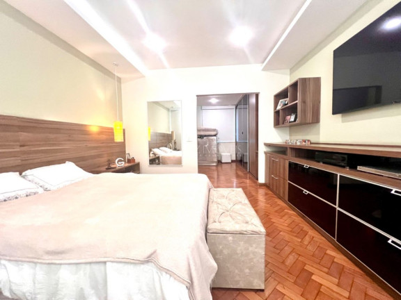Imagem Apartamento com 3 Quartos à Venda, 211 m² em Copacabana - Rio De Janeiro