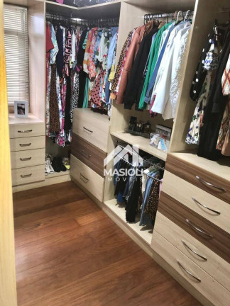 Imagem Casa com 4 Quartos à Venda, 240 m² em Brisamar - Vila Velha Imagem Casa com 4 Quartos à Venda, 240 m² em Brisamar - Vila Velha