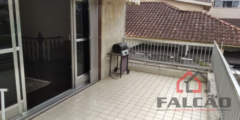 Imagem Casa com 4 Quartos à Venda, 230 m² em Boqueirão - Santos Imagem Casa com 4 Quartos à Venda, 230 m² em Boqueirão - Santos