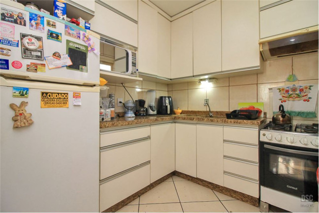 Imagem Casa com 2 Quartos à Venda, em Camaquã - Porto Alegre Imagem Casa com 2 Quartos à Venda, em Camaquã - Porto Alegre