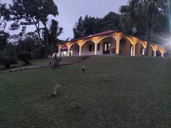 Imagem Chácara com 10 Quartos à Venda, 33.500 m² em Maraporã - Cachoeiras De Macacu Imagem Chácara com 10 Quartos à Venda, 33.500 m² em Maraporã - Cachoeiras De Macacu