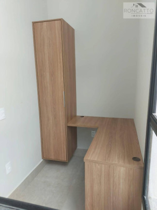Imagem Casa de Condomínio com 3 Quartos à Venda, 181 m²