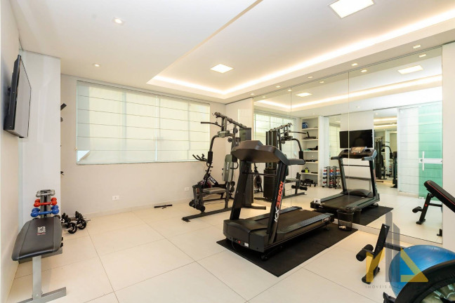 Imagem Casa com 4 Quartos à Venda, 278 m² em Santo Inácio - Curitiba
