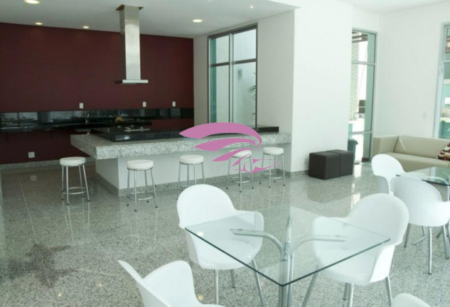 Imagem Imóvel com 2 Quartos à Venda, 134 m² em Centro - Balneário Camboriú Imagem Imóvel com 2 Quartos à Venda, 134 m² em Centro - Balneário Camboriú