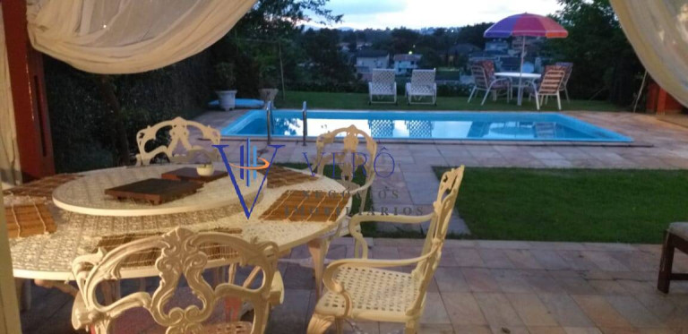 Imagem Casa com 3 Quartos para Alugar, 280 m² em Alphaville - Santana De Parnaíba Imagem Casa com 3 Quartos para Alugar, 280 m² em Alphaville - Santana De Parnaíba
