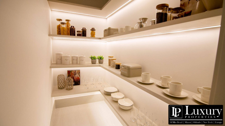 Imagem Apartamento com 3 Quartos à Venda,  em Moema - São Paulo