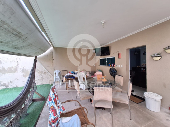 Imagem Casa com 5 Quartos à Venda, 210 m² em Demócrito Rocha - Fortaleza Imagem Casa com 5 Quartos à Venda, 210 m² em Demócrito Rocha - Fortaleza