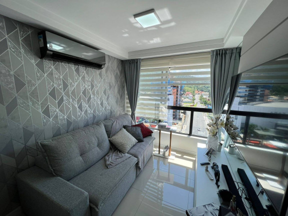 Imagem Apartamento com 2 Quartos à Venda, 57 m² em Centro - Balneário Camboriú
