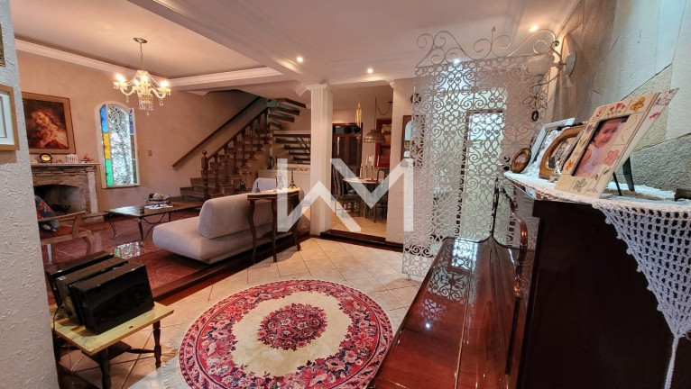 Imagem Sobrado com 3 Quartos à Venda, 202 m² em Jardim Santa Clara - Guarulhos Imagem Sobrado com 3 Quartos à Venda, 202 m² em Jardim Santa Clara - Guarulhos