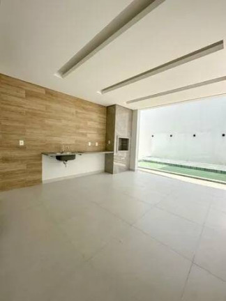 Casa com 5 Quartos à Venda, 363 m² em Ponta Negra - Manaus
