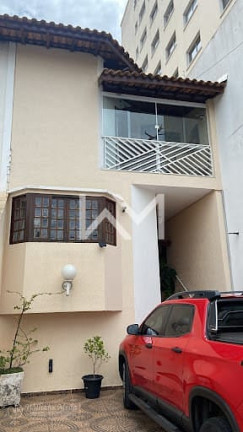 Sobrado com 3 Quartos à Venda, 132 m² em Centro - Guarulhos