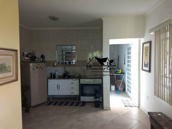 Imagem Casa com 3 Quartos à Venda, 750 m² em Condomínio Jardim Panorama - Guaratinguetá Imagem Casa com 3 Quartos à Venda, 750 m² em Condomínio Jardim Panorama - Guaratinguetá