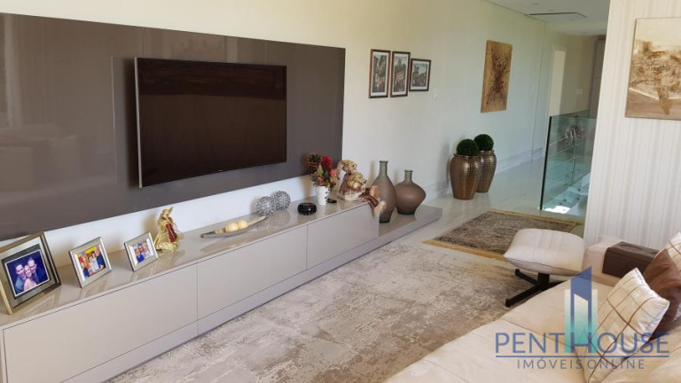 Imagem Casa com 4 Quartos à Venda, 930 m² em Centro - Camboriú