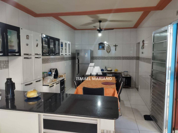 Imagem Casa com 4 Quartos à Venda, 255 m² em Novo México - Vila Velha Imagem Casa com 4 Quartos à Venda, 255 m² em Novo México - Vila Velha