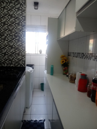 Imagem Apartamento com 2 Quartos à Venda, 44 m² em Parque Roseira - Carapicuíba