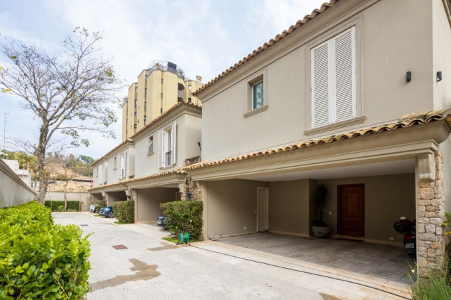 Imagem Casa de Condomínio com 3 Quartos à Venda, 350 m² em Real Parque - São Paulo Imagem Casa de Condomínio com 3 Quartos à Venda, 350 m² em Real Parque - São Paulo