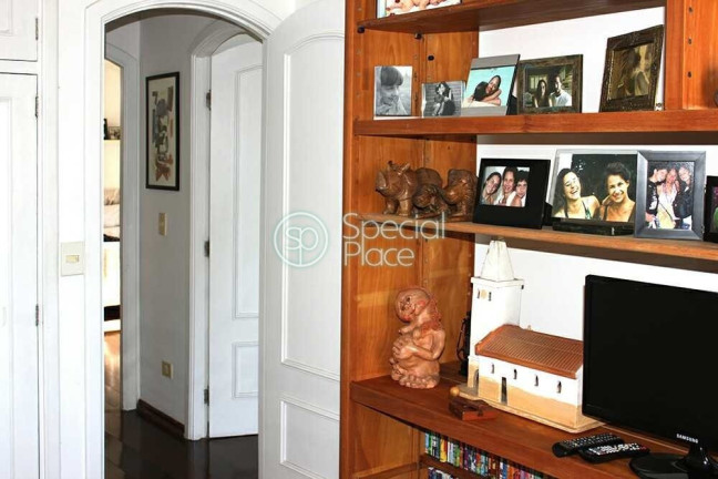 Imagem Apartamento com 4 Quartos à Venda, 200 m² em Moema Pássaros - São Paulo Imagem Apartamento com 4 Quartos à Venda, 200 m² em Moema Pássaros - São Paulo