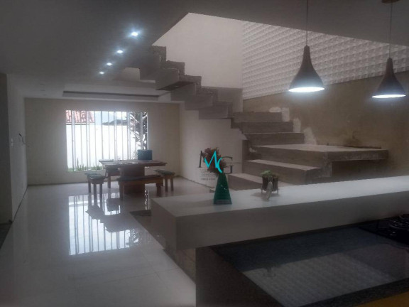 Imagem Casa com 3 Quartos à Venda, 229 m² em Cosmos - Rio De Janeiro
