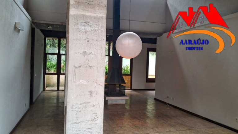 Imagem Casa com 5 Quartos à Venda, 340 m² em Jardim Colibri - Cotia Imagem Casa com 5 Quartos à Venda, 340 m² em Jardim Colibri - Cotia