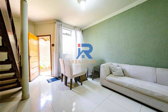 Imagem Casa com 2 Quartos à Venda, 80 m² em Havaí - Belo Horizonte