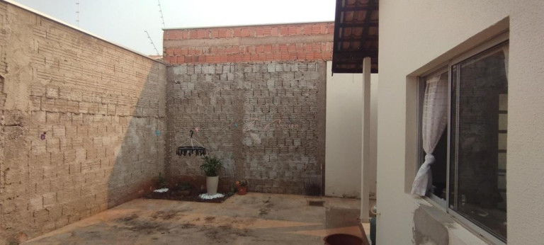 Imagem Casa de Condomínio com 2 Quartos à Venda, 69 m² em Tiradentes - Campo Grande