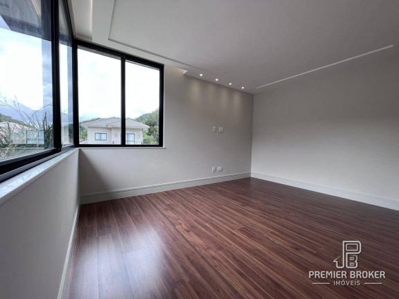 Imagem Casa com 4 Quartos à Venda, 177 m² em Albuquerque - Teresópolis Imagem Casa com 4 Quartos à Venda, 177 m² em Albuquerque - Teresópolis
