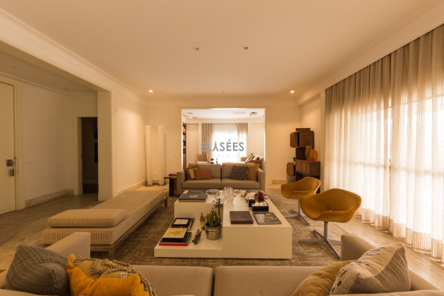 Imagem Apartamento com 3 Quartos à Venda, 28.000 m² em Vila Nova Conceição - São Paulo Imagem Apartamento com 3 Quartos à Venda, 28.000 m² em Vila Nova Conceição - São Paulo