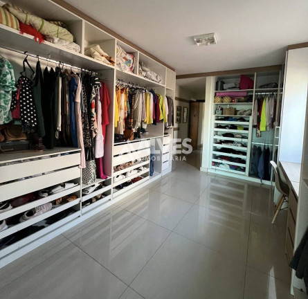Imagem Casa com 3 Quartos à Venda, 180 m² em Santa Mônica - Feira De Santana Imagem Casa com 3 Quartos à Venda, 180 m² em Santa Mônica - Feira De Santana