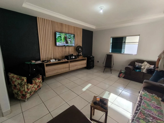 Imagem Casa com 3 Quartos à Venda, 170 m² em Jardim Mariliza - Goiania Imagem Casa com 3 Quartos à Venda, 170 m² em Jardim Mariliza - Goiania