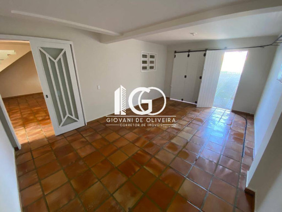 Imagem Casa com 3 Quartos à Venda, 237 m² em Operária Nova - Criciúma Imagem Casa com 3 Quartos à Venda, 237 m² em Operária Nova - Criciúma