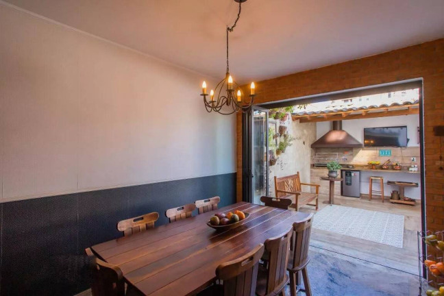 Imagem Casa com 4 Quartos à Venda, 305 m² em Bosque Da Saúde - São Paulo Imagem Casa com 4 Quartos à Venda, 305 m² em Bosque Da Saúde - São Paulo
