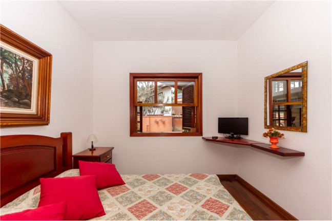 Imagem Casa com 4 Quartos à Venda, 1.000 m² em Granja Viana Ii - Cotia Imagem Casa com 4 Quartos à Venda, 1.000 m² em Granja Viana Ii - Cotia