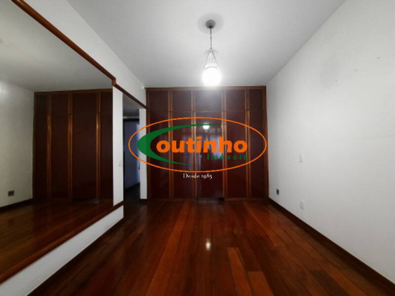 Imagem Apartamento com 4 Quartos à Venda, 147 m² em Tijuca - Rio De Janeiro Imagem Apartamento com 4 Quartos à Venda, 147 m² em Tijuca - Rio De Janeiro