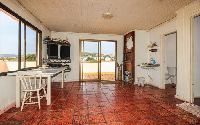 Imagem Cobertura com 3 Quartos à Venda, 257 m² em Nonoai - Porto Alegre