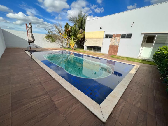 Imagem Casa com 3 Quartos à Venda, 238 m² em Setor Industrial - Sinop Imagem Casa com 3 Quartos à Venda, 238 m² em Setor Industrial - Sinop