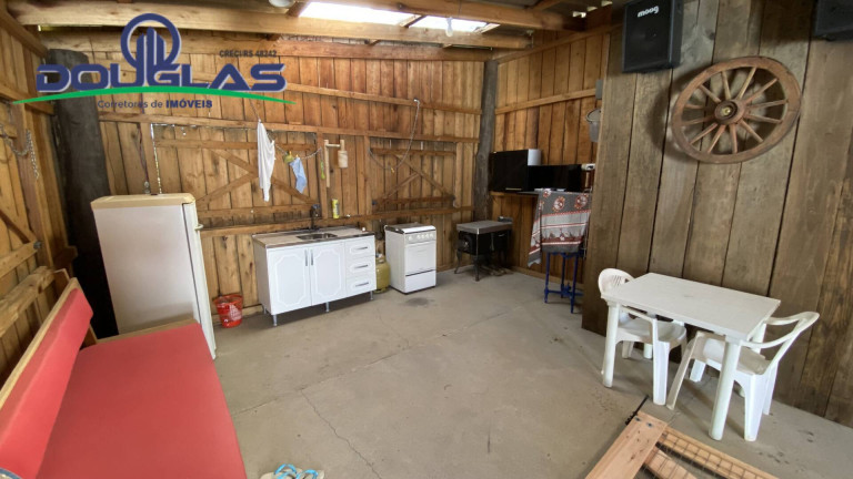 Imagem Casa com 2 Quartos à Venda, 500 m² em Viamão Imagem Casa com 2 Quartos à Venda, 500 m² em Viamão