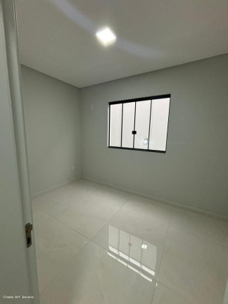 Imagem Casa com 2 Quartos à Venda, 72 m² em Ingleses Do Rio Vermelho - Florianópolis