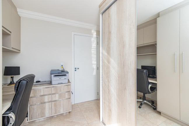 Imagem Sobrado com 4 Quartos à Venda, 10 m² em Campo Comprido - Curitiba Imagem Sobrado com 4 Quartos à Venda, 10 m² em Campo Comprido - Curitiba