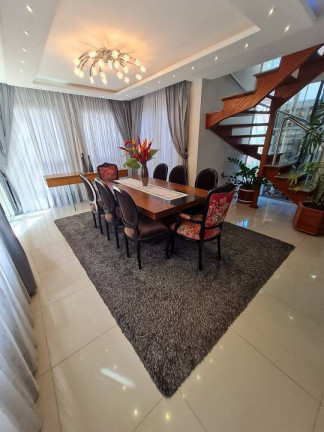 Imagem Casa de Condomínio com 4 Quartos à Venda, 310 m² em Igara - Canoas Imagem Casa de Condomínio com 4 Quartos à Venda, 310 m² em Igara - Canoas