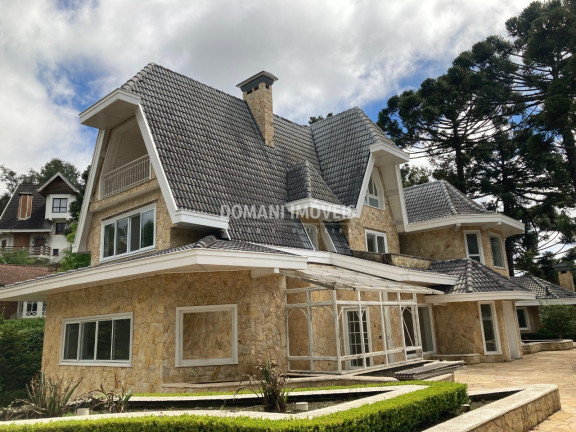 Casa com 4 Quartos à Venda, 1.500 m² em Região De Capivari - Campos Do Jordão