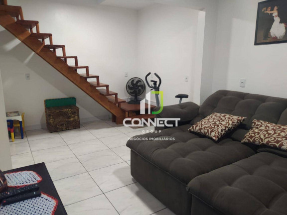 Imagem Casa com 2 Quartos à Venda, 180 m² em Espinheiros - Itajaí Imagem Casa com 2 Quartos à Venda, 180 m² em Espinheiros - Itajaí