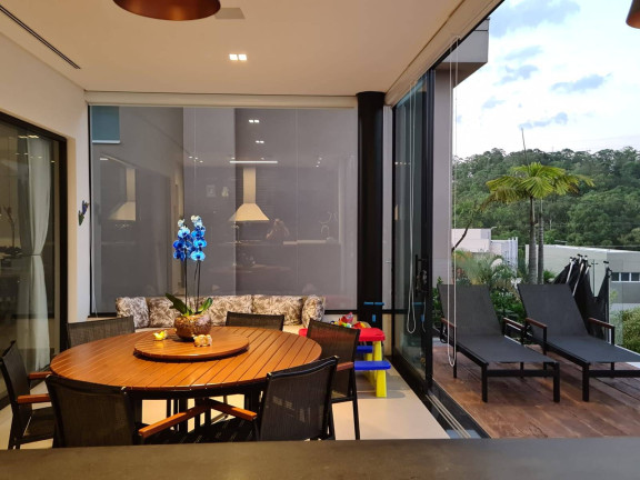 Imagem Casa com 4 Quartos à Venda, 446 m² em Tamboré - Barueri Imagem Casa com 4 Quartos à Venda, 446 m² em Tamboré - Barueri