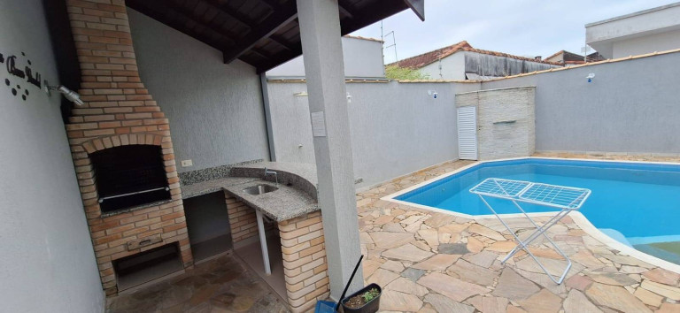 Imagem Casa com 3 Quartos à Venda, 165 m² em Peruíbe Imagem Casa com 3 Quartos à Venda, 165 m² em Peruíbe