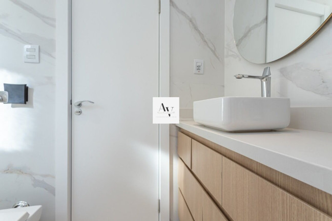 Imagem Apartamento com 3 Quartos à Venda, 151 m² em Rio Branco - Porto Alegre Imagem Apartamento com 3 Quartos à Venda, 151 m² em Rio Branco - Porto Alegre