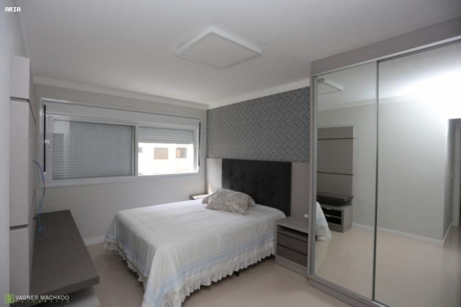 Imagem Apartamento com 3 Quartos à Venda, 123 m² em Centro - Torres Imagem Apartamento com 3 Quartos à Venda, 123 m² em Centro - Torres