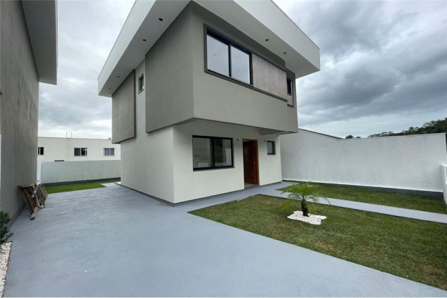 Imagem Casa com 3 Quartos à Venda, em Bela Vista - Palhoça Imagem Casa com 3 Quartos à Venda, em Bela Vista - Palhoça