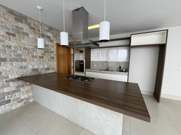 Imagem Casa com 3 Quartos à Venda, 205 m² em Jardim Itália - Cuiabá Imagem Casa com 3 Quartos à Venda, 205 m² em Jardim Itália - Cuiabá