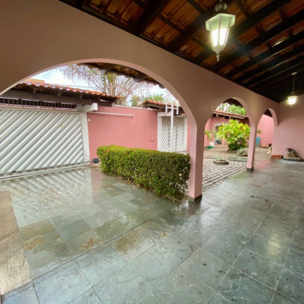 Imagem Casa com 5 Quartos para Alugar, 458 m² em Aleixo - Manaus Imagem Casa com 5 Quartos para Alugar, 458 m² em Aleixo - Manaus