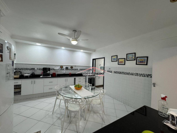 Imagem Apartamento com 3 Quartos à Venda, 160 m² em Canto Do Forte - Praia Grande Imagem Apartamento com 3 Quartos à Venda, 160 m² em Canto Do Forte - Praia Grande